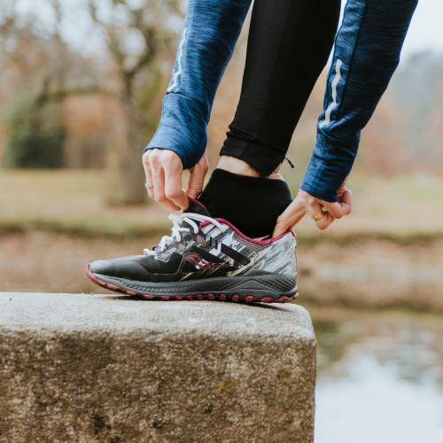 Lacets Gorilla Tribes, CHAUSSER TRAIL