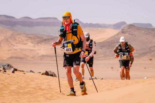 Lacets Gorilla Tribes, Cyril Blanchard, le seul participant du MDS sans guêtres, équipé en Gorilla